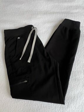FIGS Zamora Jogger Scrub Pants Black Women’s Size S